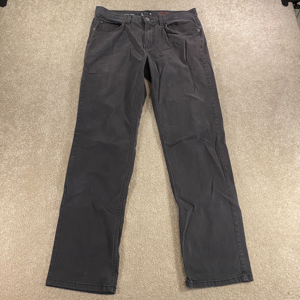 Urban Pipeline Straight Leg Pants Mens 33x32 Gray SuperFlex Stretch Twill Chino